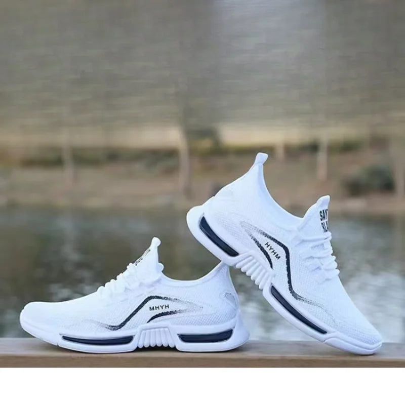 Lightweight Men’s Trendy Running Shoes