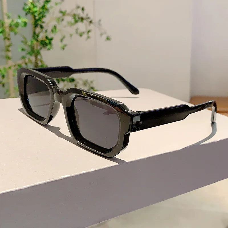 Luxury Retro Rectangle Sunglasses – Unisex UV400 Fashion Eyewear