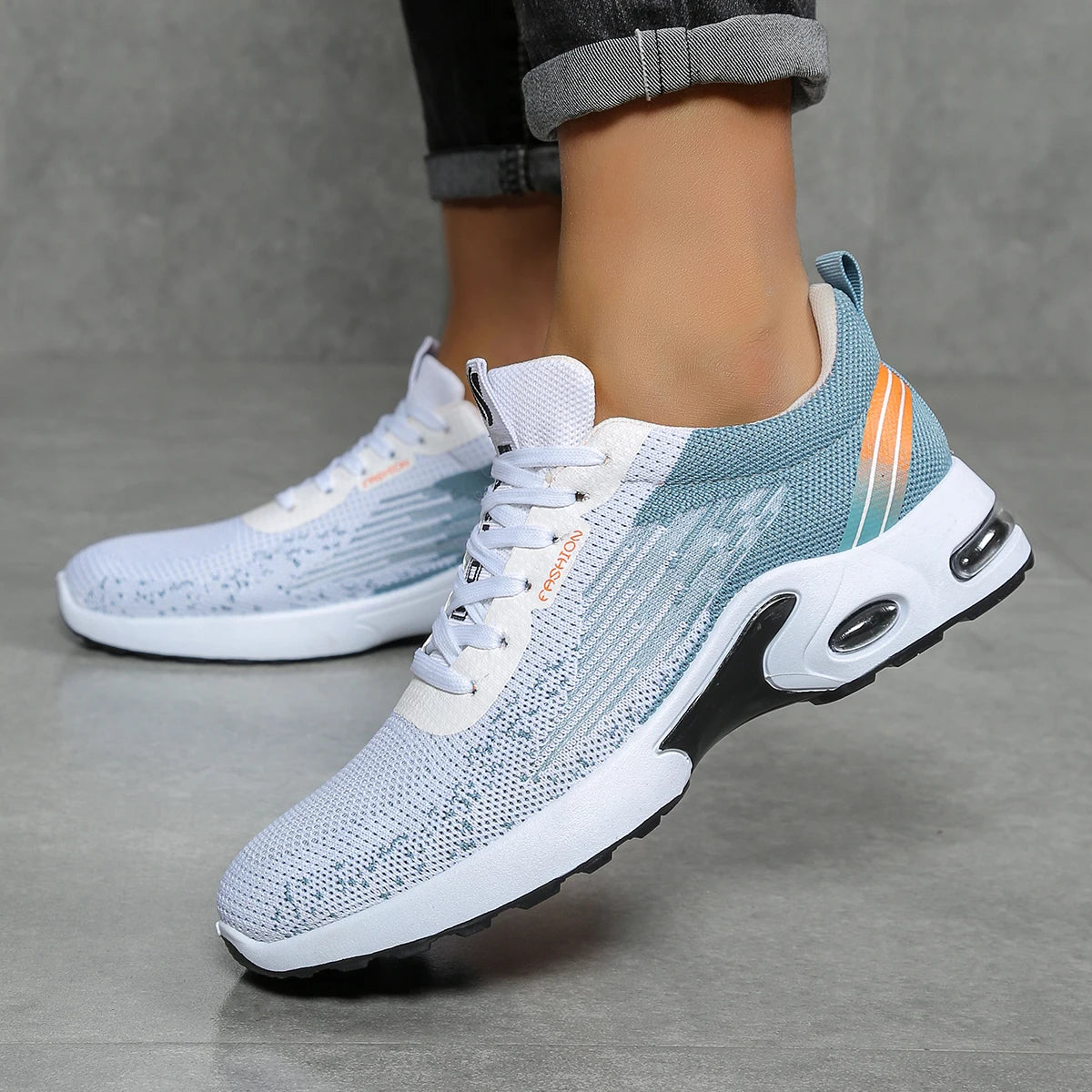 Men’s Fashionable Breathable Mesh Casual Sports Shoes