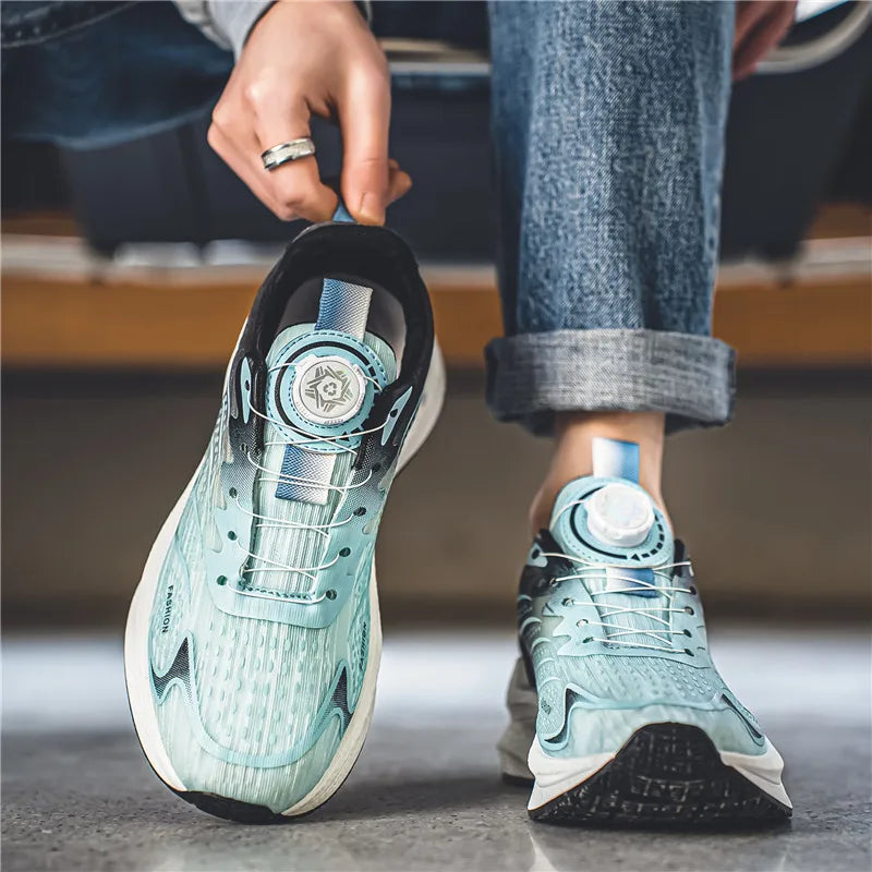 Men’s Breathable Mesh Sports Shoes